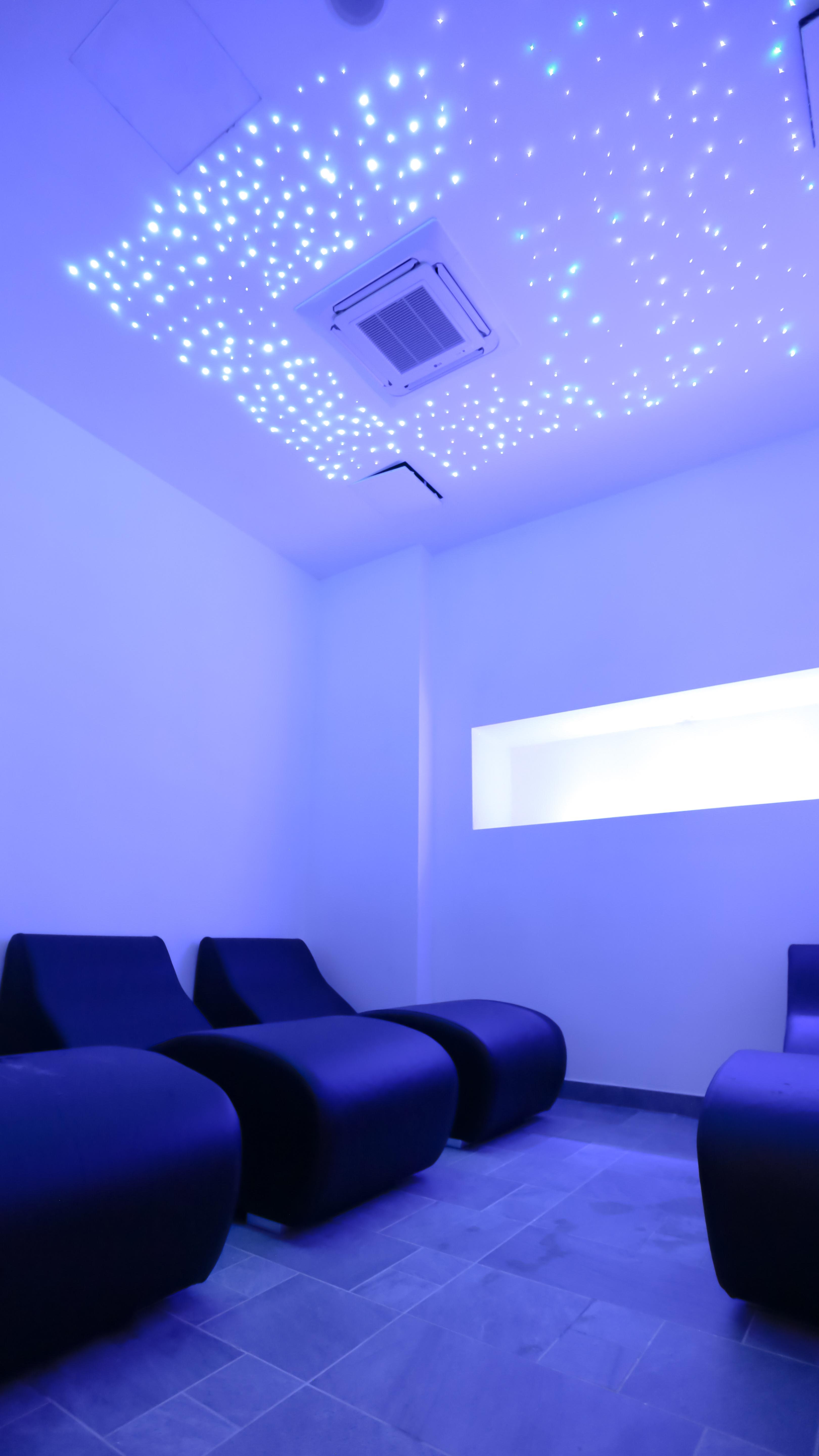 Ecumano Space *